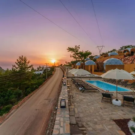 Hotel Kalkan Kingdome Deluxe Glamping *